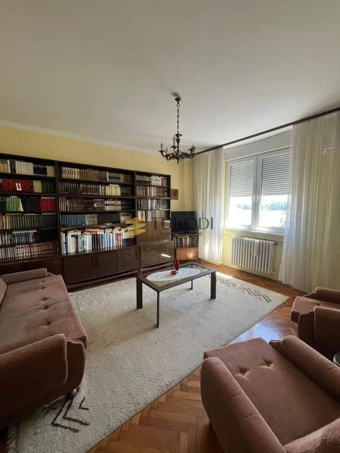 Prodaja, trosoban stan, 91m², Kej, Novi Sad Sve Podlokacije