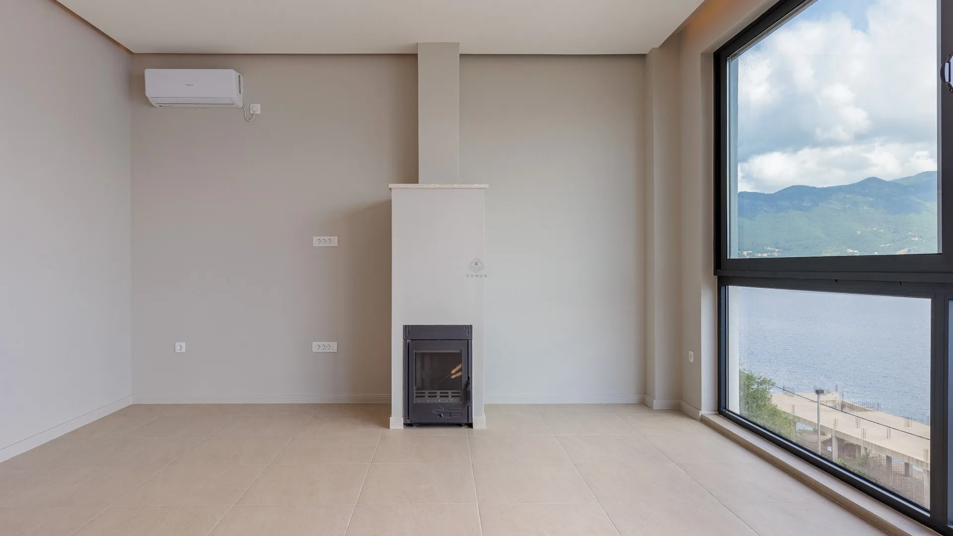 Prodaja, kuća, 315m², Krašići, Tivat