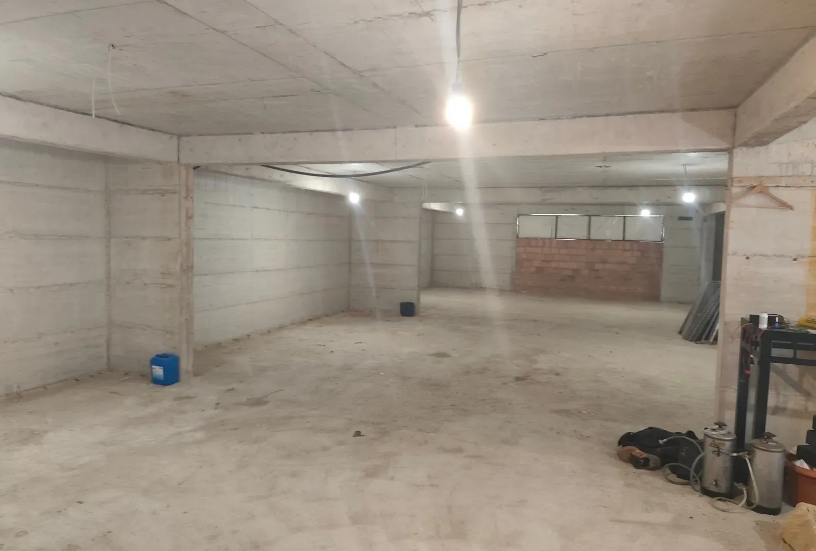 Rent, office space, 240m², Tomba, Bar