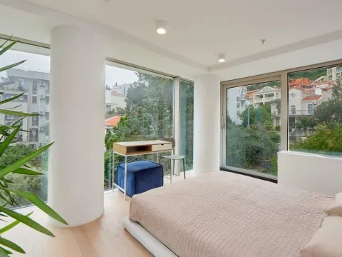 Prodaja, dvosoban stan, 100m², Budva, Crna Gora - image 4