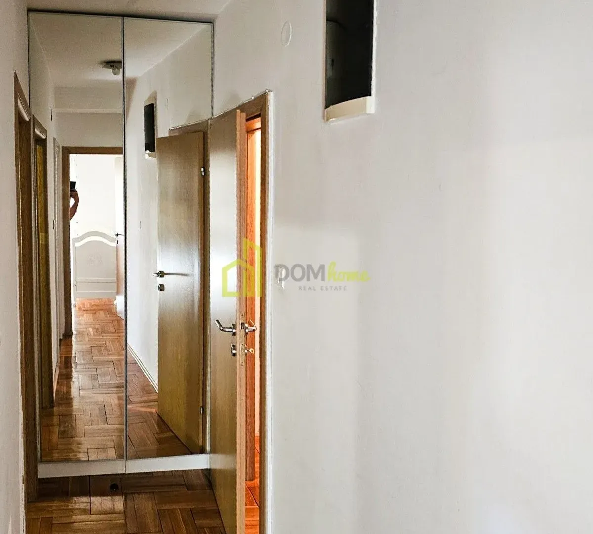 Prodaja, dvosoban stan, 80m², Zagorič, Podgorica