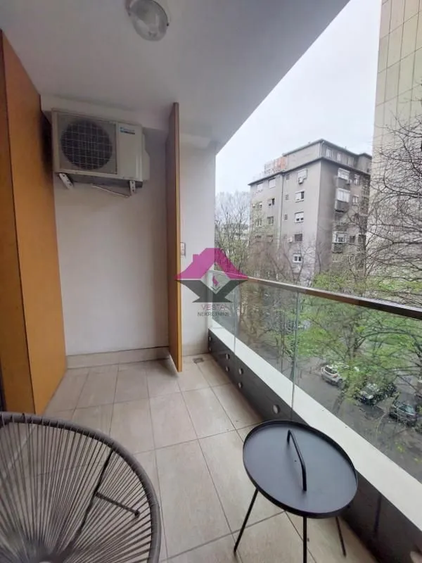 Rent, two bedroom apartment, 53m², Tašmajdan, Palilula Sve Podlokacije