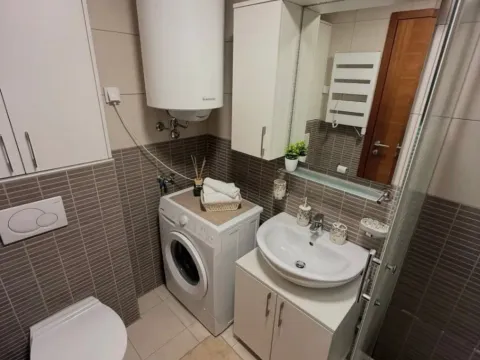 Izdavanje, jednosoban stan, 43m², Podgorica, Crna Gora - image 8