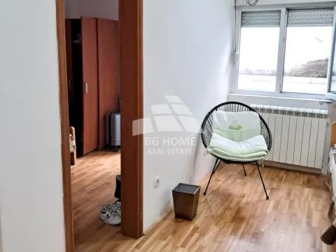 Stan in Uciteljsko Naselje