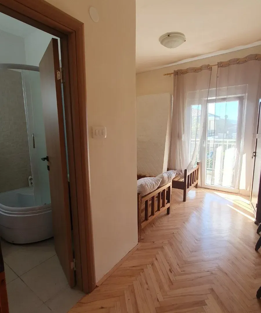 Prodaja, kuća, 450m², Zelenika, Herceg Novi