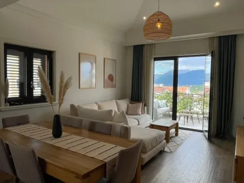 Prodaja, dvosoban stan, 76m², Tivat, Crna Gora - image 10