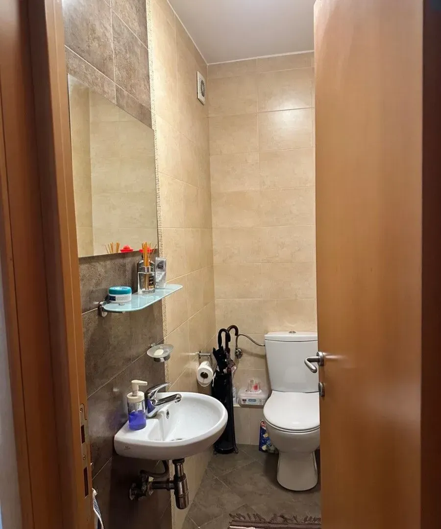 Prodaja, trosoban stan, 81m², Stari Aerodrom, Podgorica