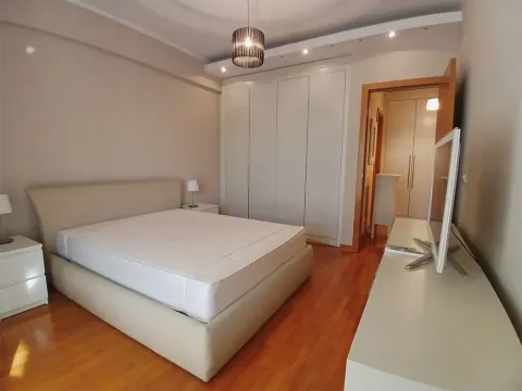 Rent, three bedroom apartment, 100m², Stari Grad, Beograd - image 10