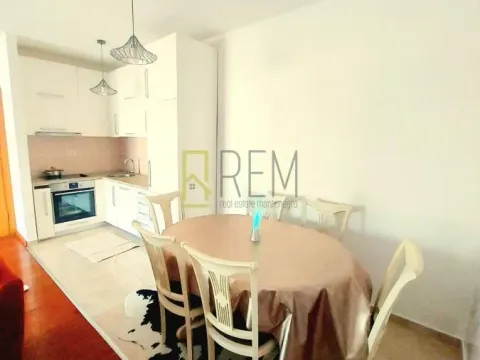 Izdavanje, dvosoban stan, 58m2, Ljubović, Podgorica Izdavanje, dvosoban stan, 58m2, Ljubović, Podgorica