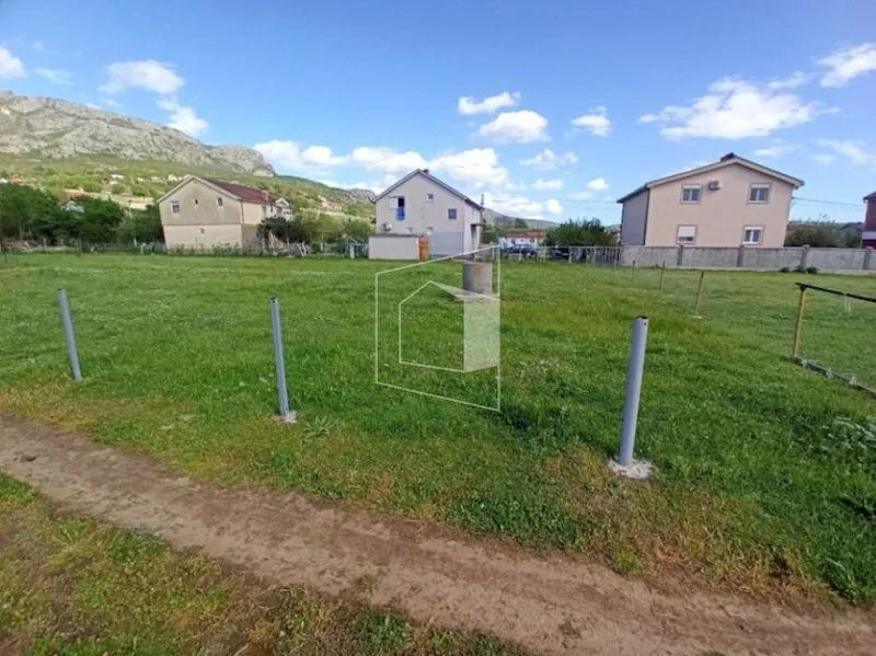 Prodaja, plac, 615m², Zlatica, Podgorica