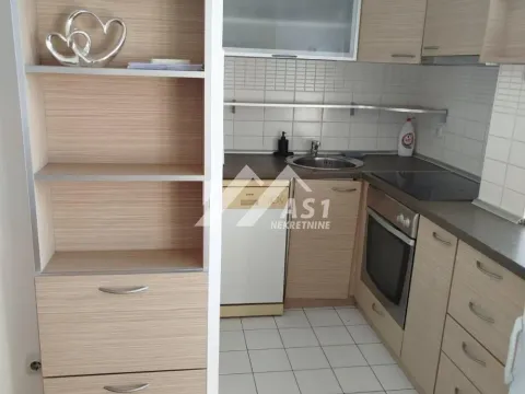 Izdavanje, dvosoban stan, 45m², Liman 4, Novi Sad Sve Podlokacije - image 2