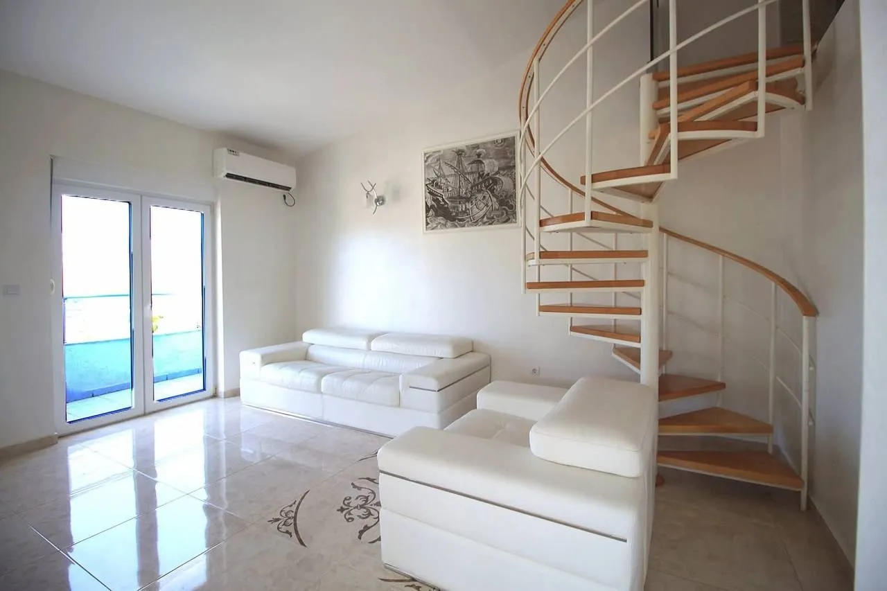 Prodaja, trosoban stan, 112m², Topla, Herceg Novi