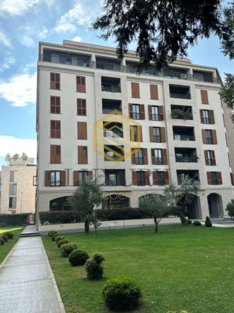 Izdavanje, dvosoban stan, 72m², Zabjelo, Podgorica