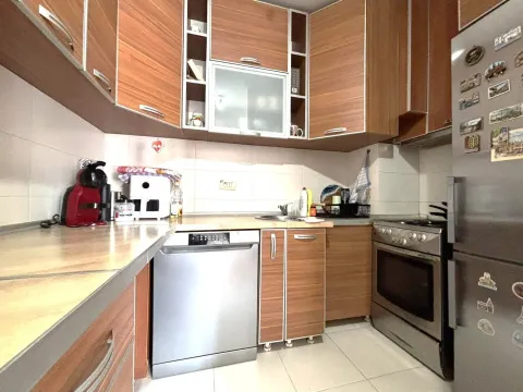 Prodaja, jednosoban stan, 43m², Stari Aerodrom, Podgorica - image 6