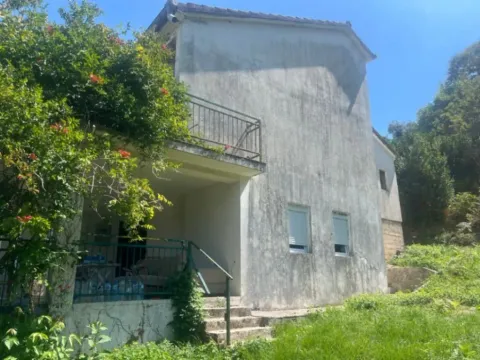 Prodaja, kuća, 200m², Kostanjica, Kotor - image 10