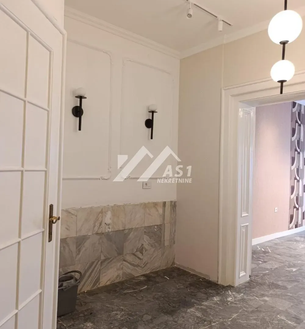 Rent, office space, 30m², Centar, Novi Sad