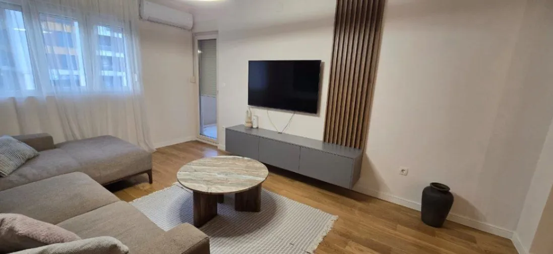Rent, one bedroom apartment, 50m², Central Point, Podgorica