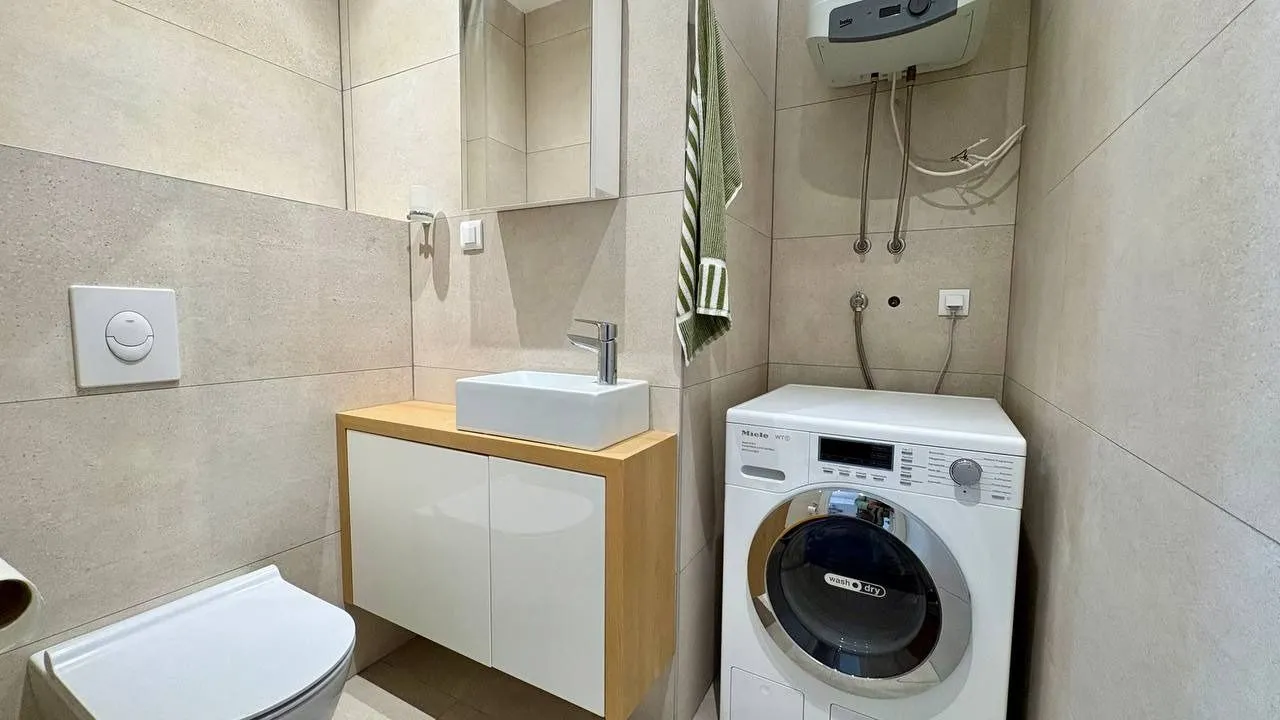 Prodaja, jednosoban stan, 72m², Mažina, Tivat