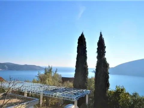 Prodaja, kuća, 320m², Herceg Novi, Crna Gora - image 10