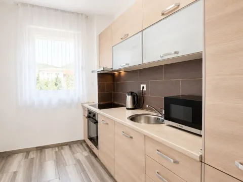 Prodaja, dvosoban stan, 67m², Bečići, Budva - image 8
