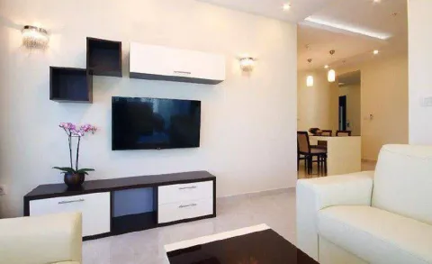 Rent, two bedroom apartment, 83m², Bečići, Budva - image 6