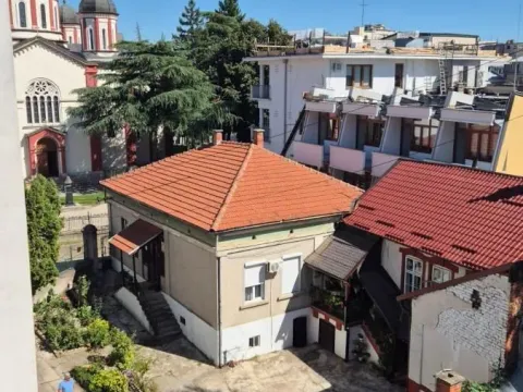 Izdavanje, dvosoban stan, 43m², Centar, Kragujevac - image 10