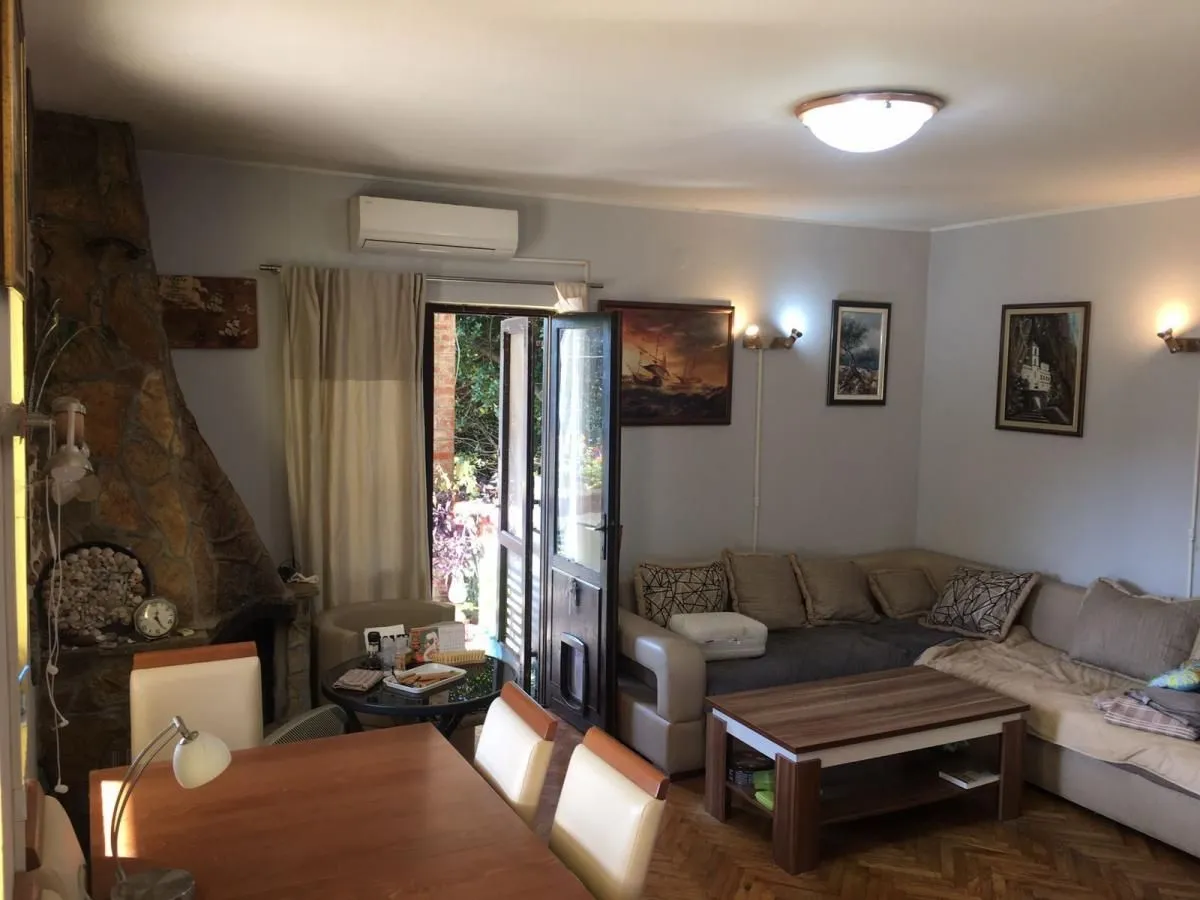 Prodaja, kuća, 143m², Ratiševina, Herceg Novi