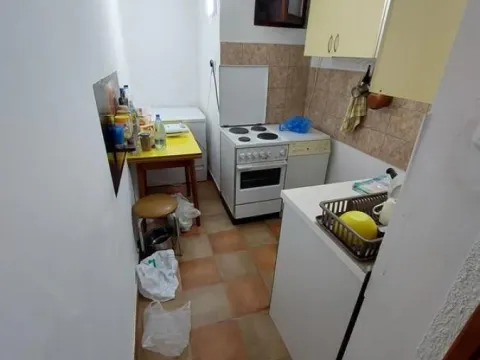 Prodaja, četvorosoban stan, 98m², Zemun Gornji Grad, Zemun Sve Podlokacije - image 3