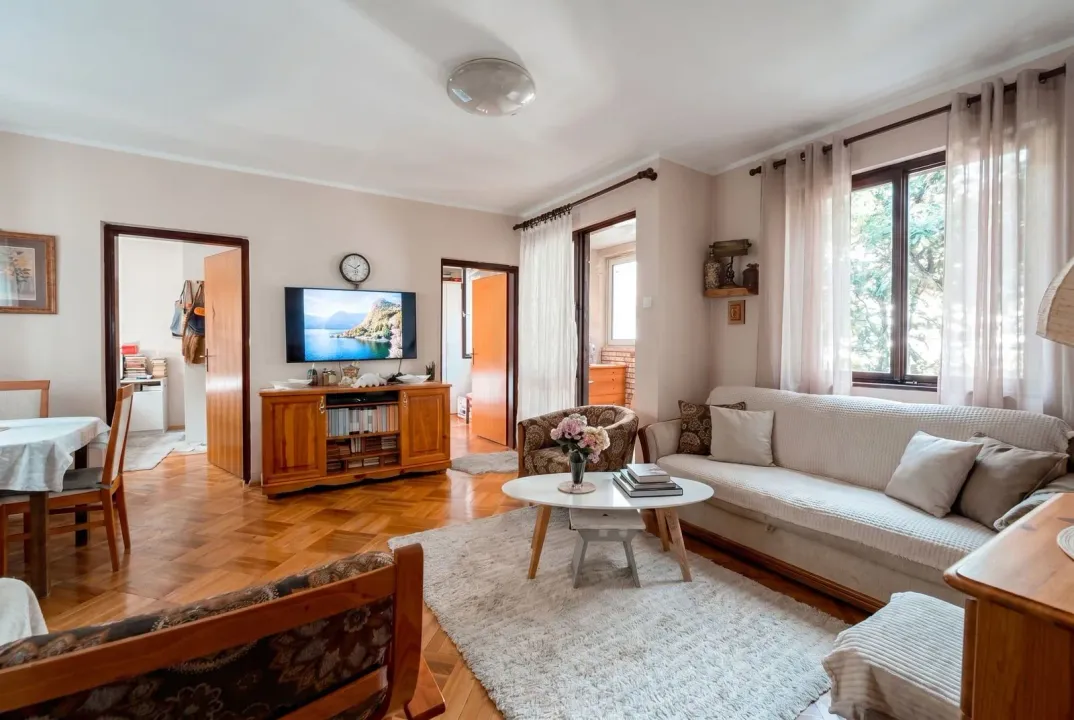 Prodaja, trosoban stan, 56m², Budva, Crna Gora