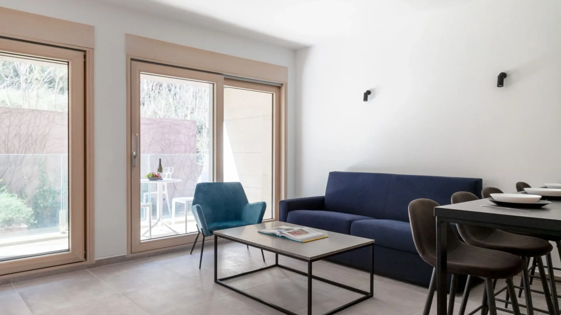 Prodaja, dvosoban stan, 64m², Kotor, Crna Gora