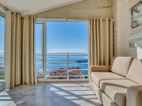 Sale, two bedroom apartment, 75m², Budva, Crna Gora - image 9