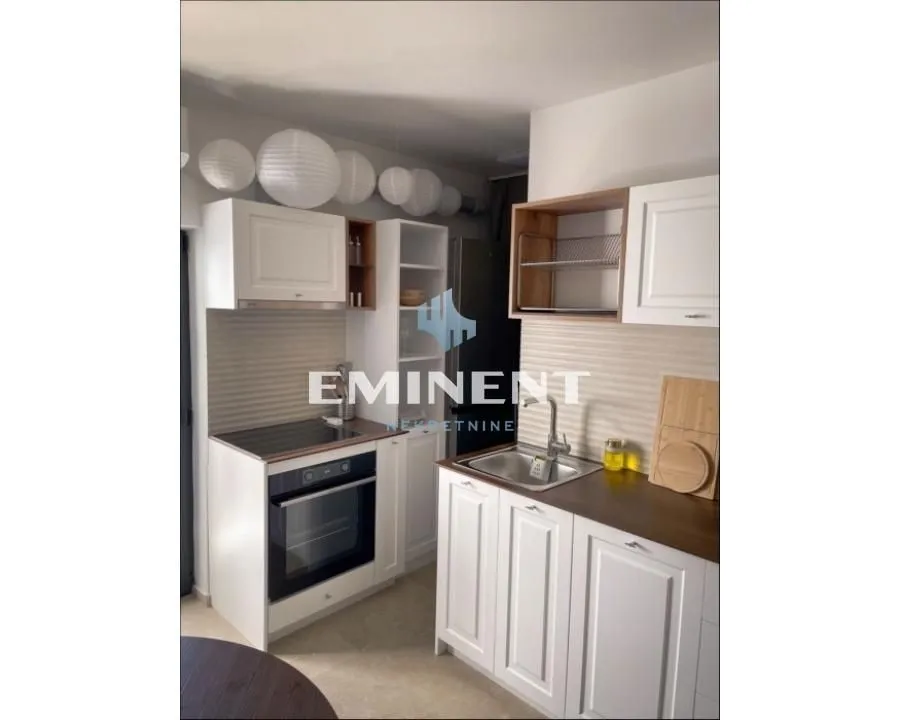 Rent, apartment, 40m², Kalenić Pijaca, Vračar Sve Podlokacije