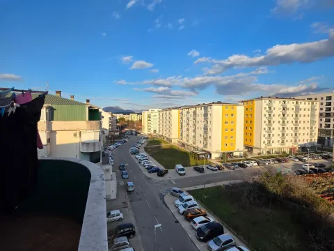 Prodaja, jednosoban stan, 49m², Pobrežje, Podgorica - image 11