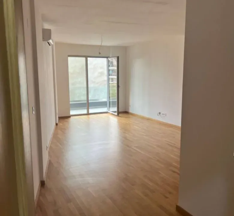 Prodaja, dvosoban stan, 62m², Bečići, Budva