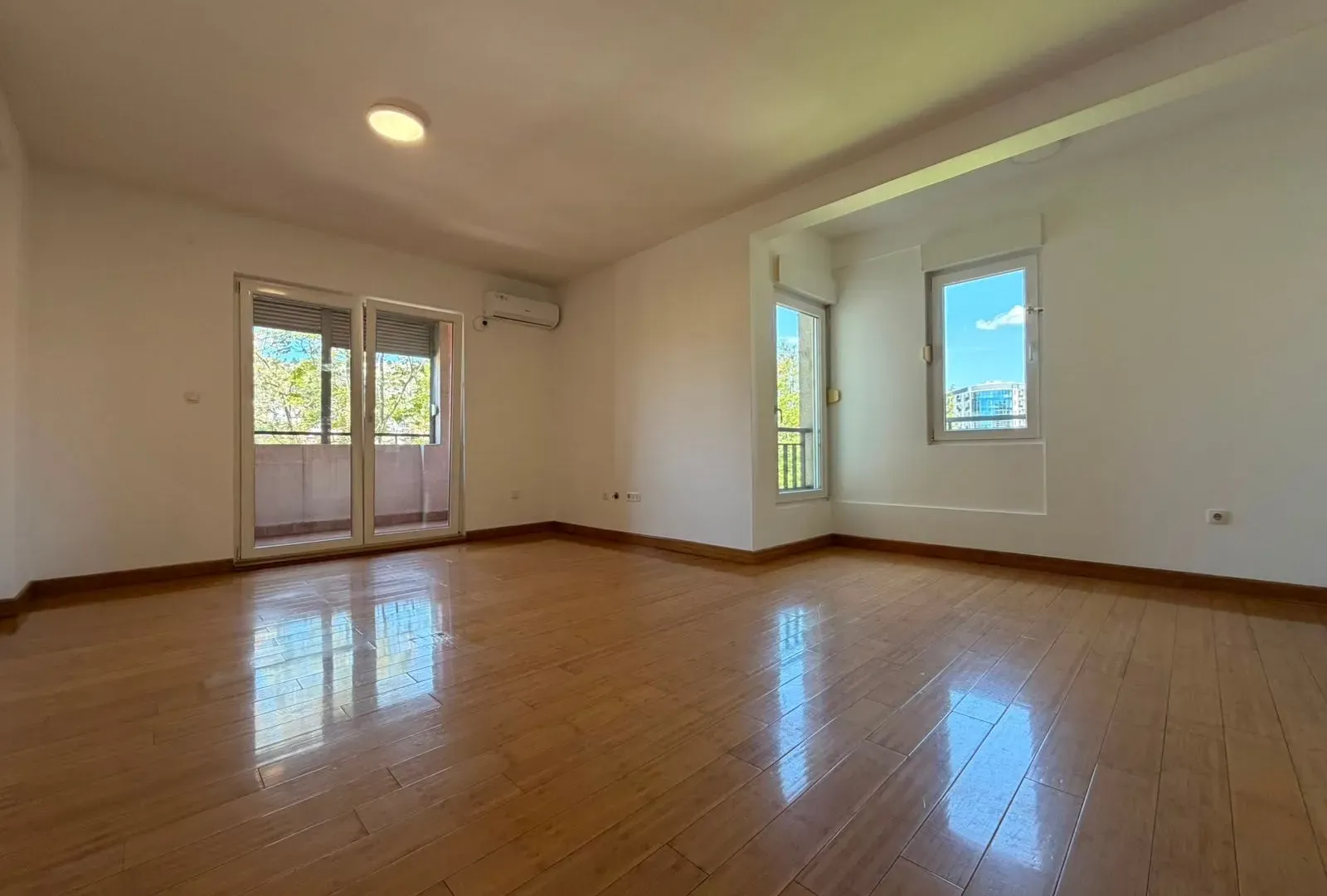 Rent, three bedroom apartment, 107m², Vezirov Most, Podgorica