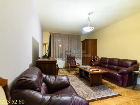 Sale, four bedroom apartment, 104m², Gradska Bolnica, Zvezdara Sve Podlokacije