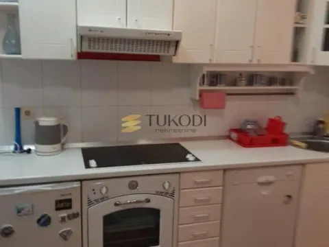 Prodaja, četvorosoban stan, 120m², Stari grad, Novi Sad - image 12