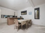 Sale, house, 669m², Strp, Kotor - image 39