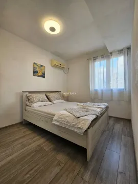 Izdavanje, trosoban stan, 100m², Gospoština, Budva - image 7