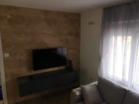 Izdavanje, kuća, 72m², Ilino, Bar - image 6