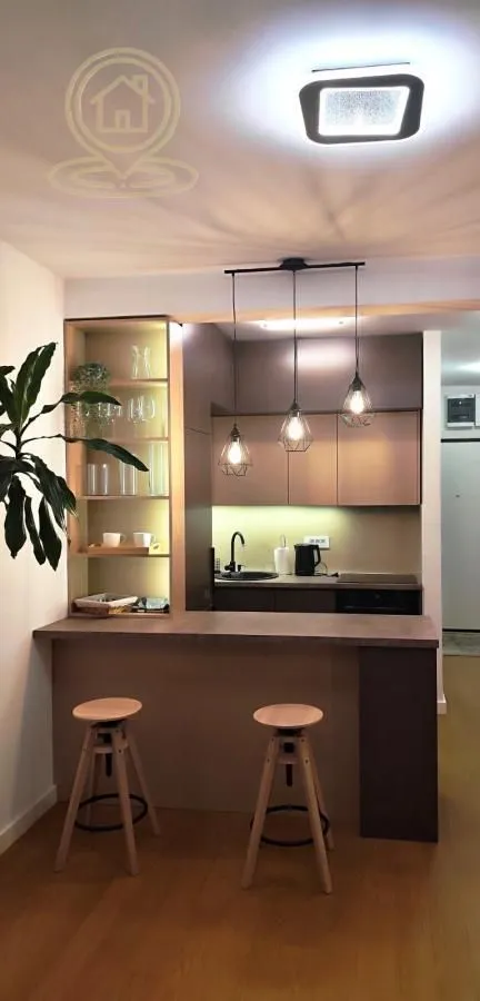 Izdavanje, dvosoban stan, 50m², Bulbulder, Zvezdara Sve Podlokacije