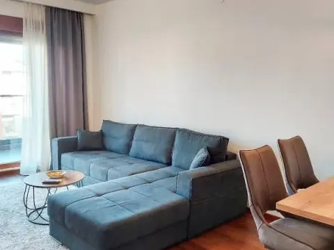 Izdavanje, jednosoban stan, 49m², Master Kvart, Podgorica - image 3