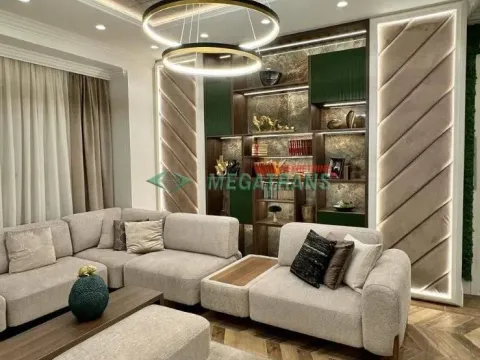 Izdavanje, trosoban stan, 80m², Centar, Novi Sad - image 3