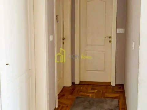 Izdavanje, kuća, 120m², Tološi, Podgorica - image 4