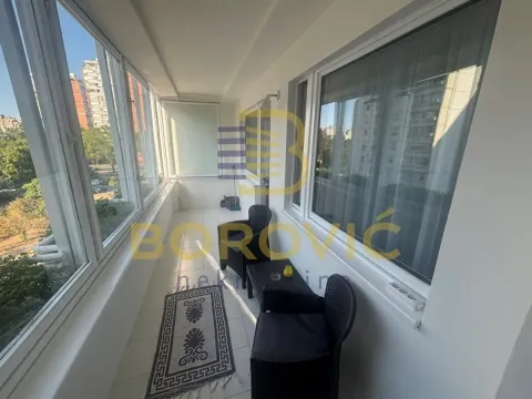 Izdavanje, dvosoban stan, 70m², Novi Beograd Blok 72, Novi Beograd Sve Podlokacije - image 15