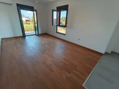 Stan in Tološi