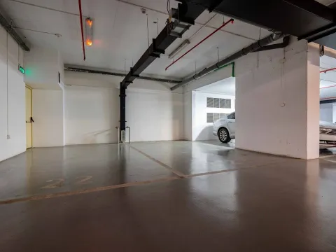 Sale, four bedroom apartment, 177m², Bulevar, Budva - image 20