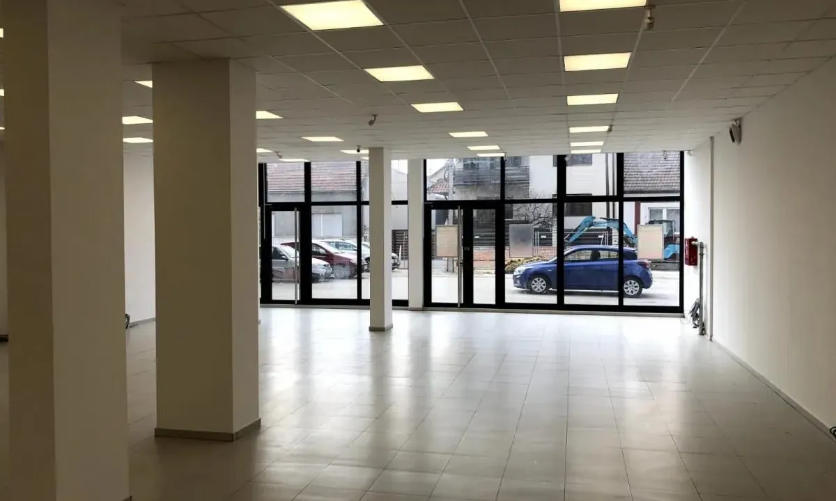 Rent, office space, 331m², Telep, Novi Sad Sve Podlokacije