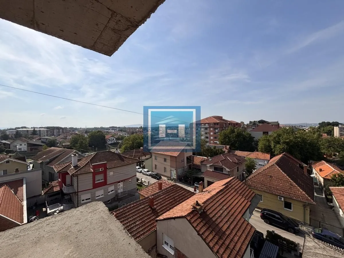 Prodaja, jednosoban stan, 65m², Centar, Jagodina
