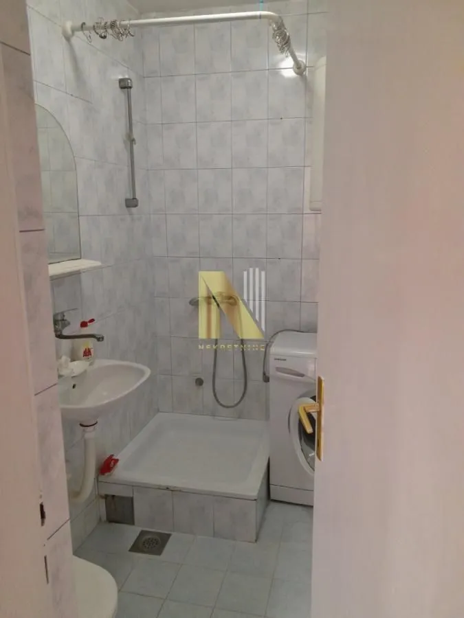 Rent, office space, 35m², Centar, Novi Sad